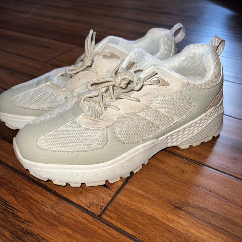 Show Dazzle Chunky Tennis Shoes Sz 9.5 - Picture 2 of 2